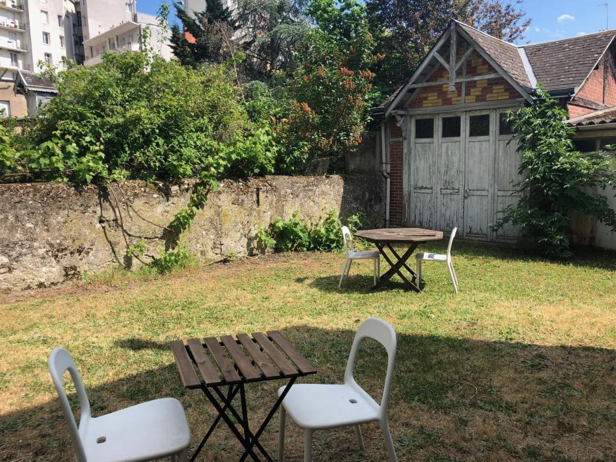 Studio Paisible Avec Jardin - Tours Centre Εξωτερικό φωτογραφία